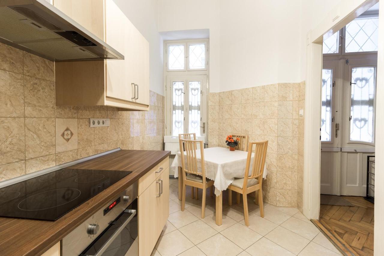 Beautiful Spacious Three-Room Suite Close To Buda Castle Budapest Ngoại thất bức ảnh
